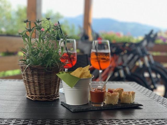 Hotel Alla Rocca Varena Dış mekan fotoğraf