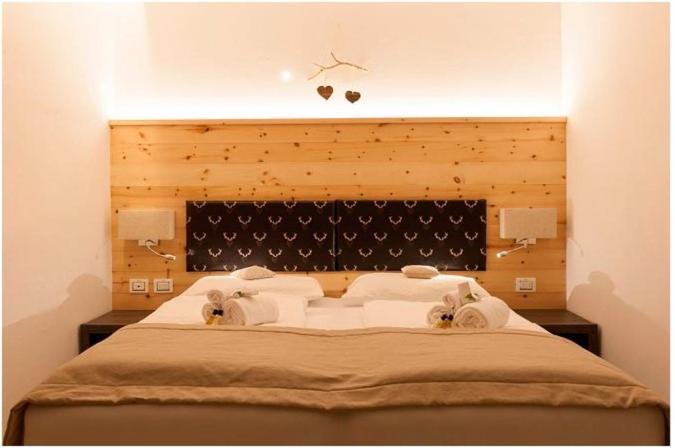 Hotel Alla Rocca Varena Dış mekan fotoğraf